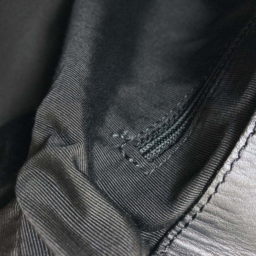 CHANEL Black Tote Bag - Picture 11 of 16